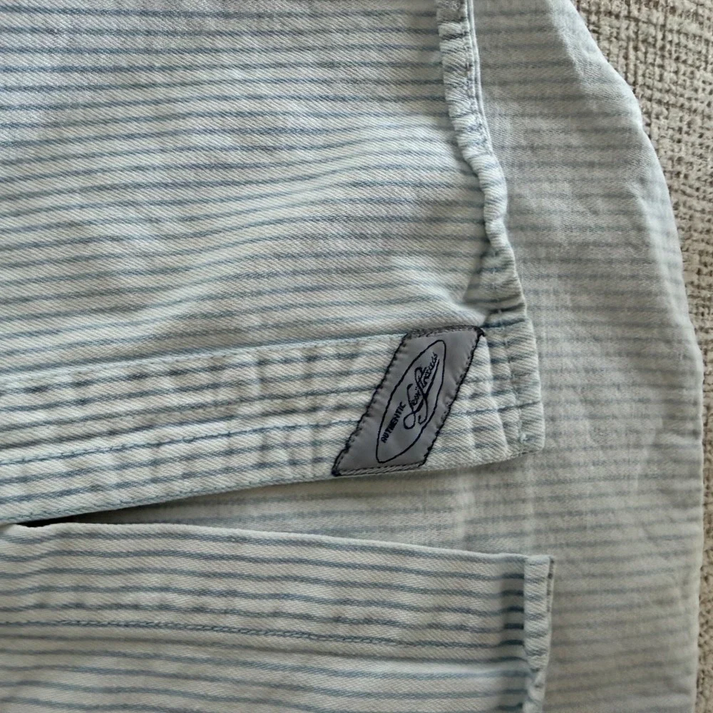 90's Levi's Mens Pinstripe Button Down Shirt Blue White Cotton Long Sleeve M
